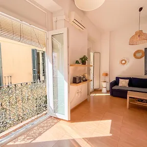  Apartamento Plz De La Merced Solera By Life In